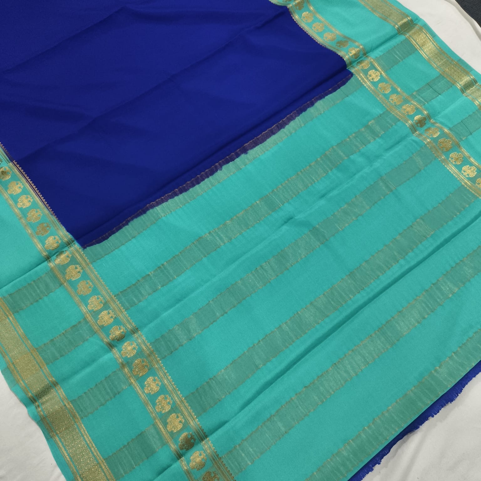 Pure Mysore Crepe Silk Saree – Royal Blue with light blue Contrast