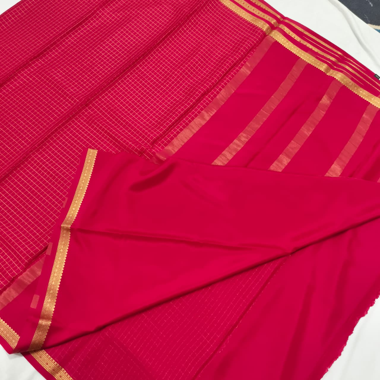Pure Mysore Crepe Silk Saree – Rani Pink with Small Checks