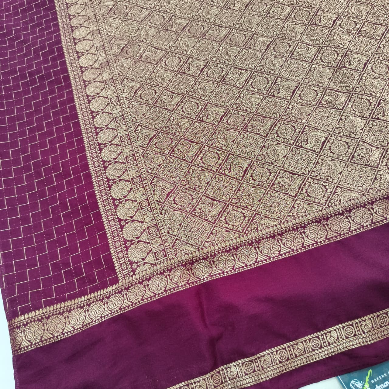 Viscose Crepe Saree- Wine