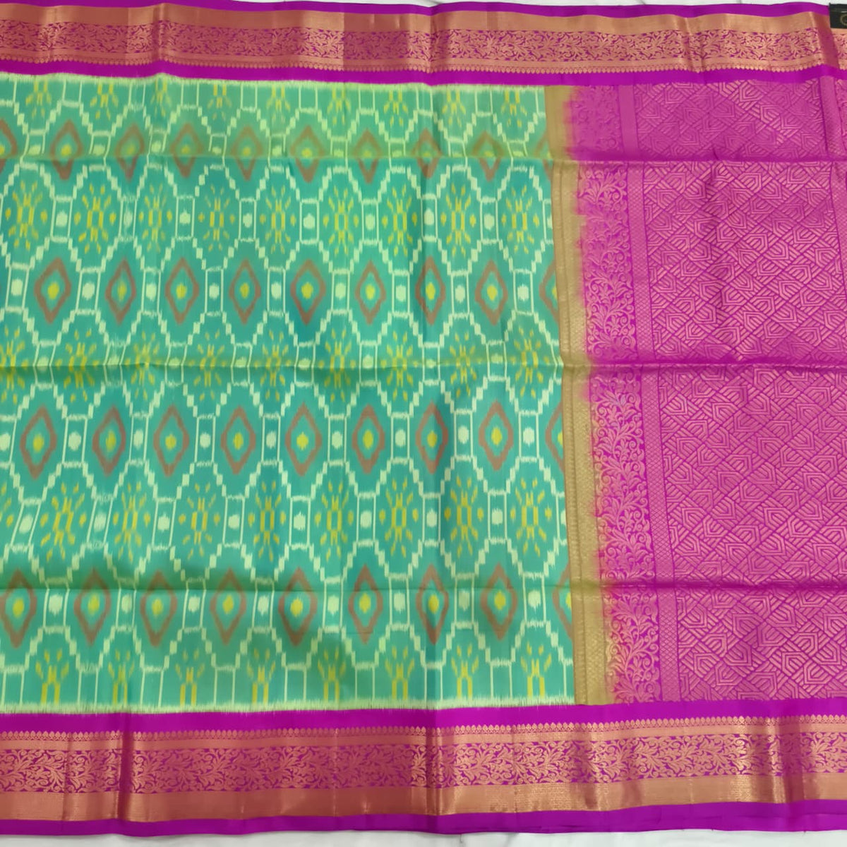 Pochampally Pure Soft Silk Saree – Sea Green and Magenta Contrast