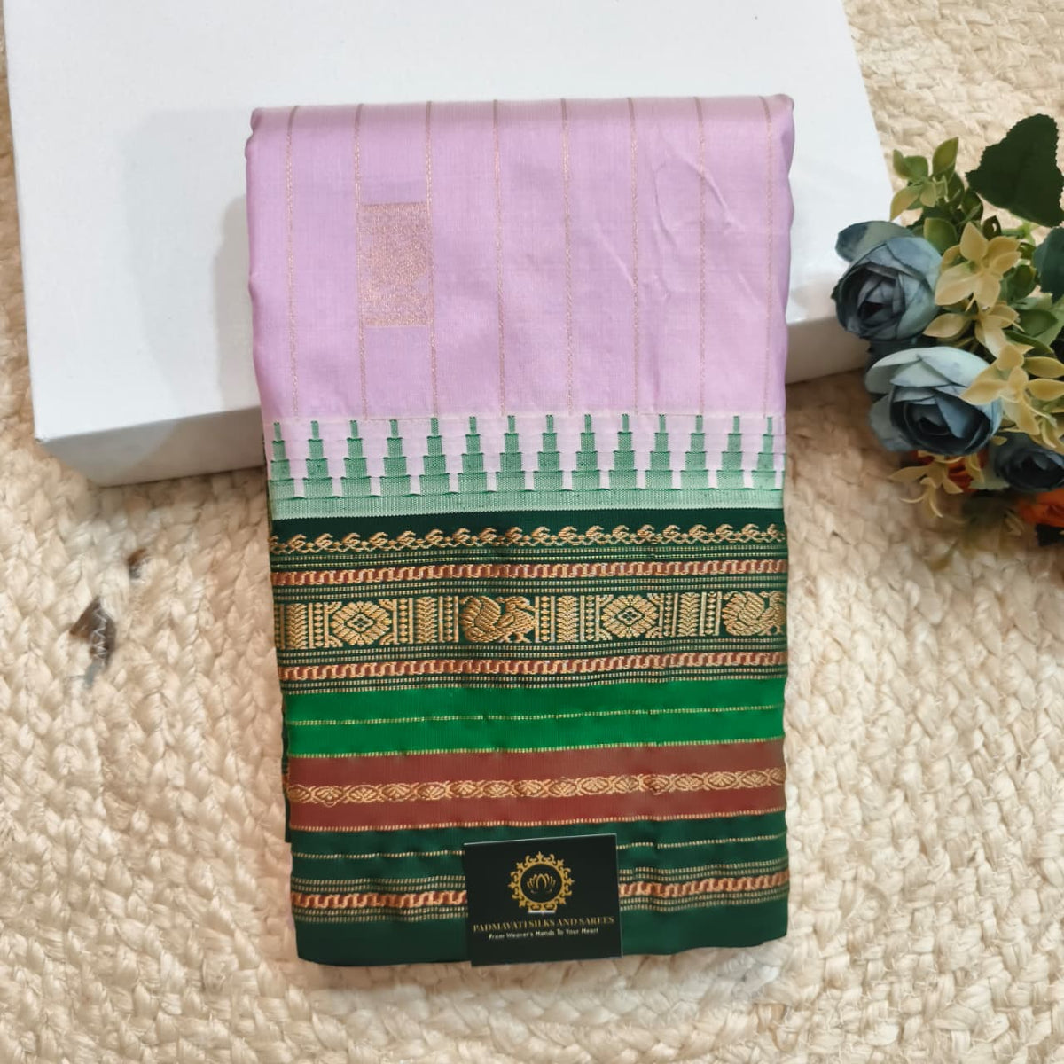 Gadwal Pure Silk Saree – Light Pink and Green Contrast
