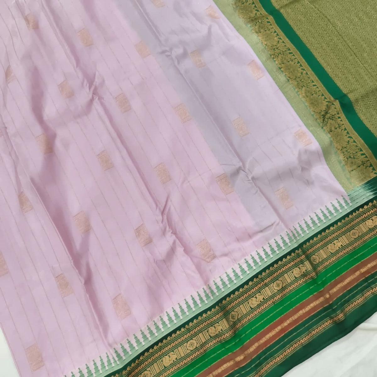 Gadwal Pure Silk Saree – Light Pink and Green Contrast