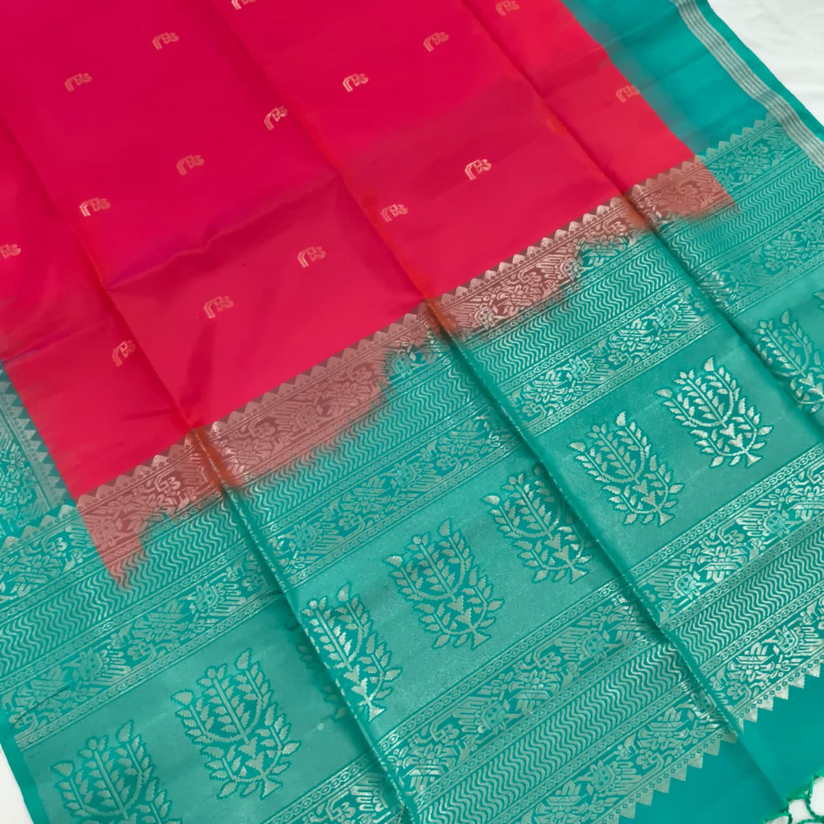 Pure Kanchi Soft Silk Saree – Coral Pink and Rexona Contrast