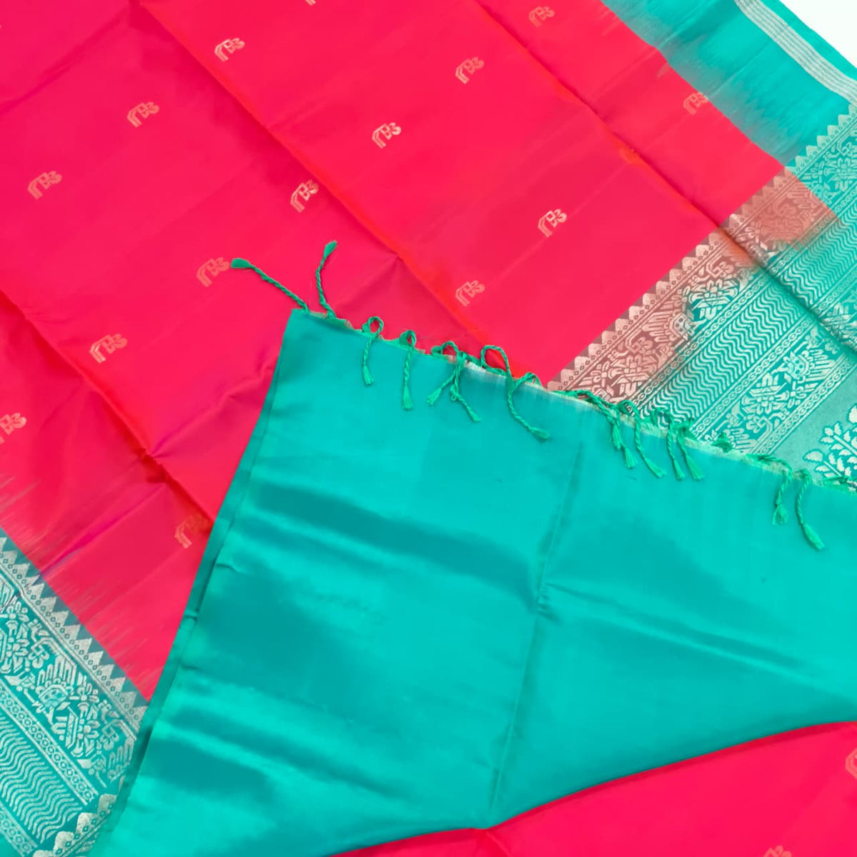 Pure Kanchi Soft Silk Saree – Coral Pink and Rexona Contrast