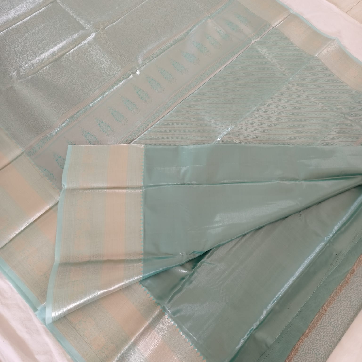 Semi Kanchipuram Tissue Silk Saree- Light Rama Green