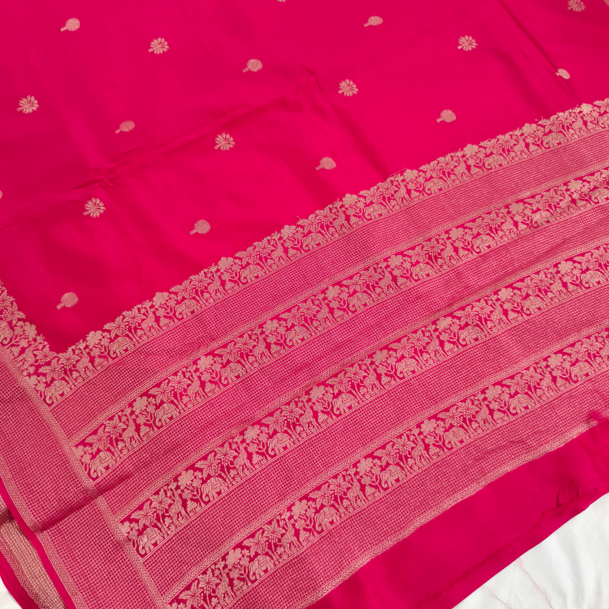 Dola Viscose Saree- Rani Pink