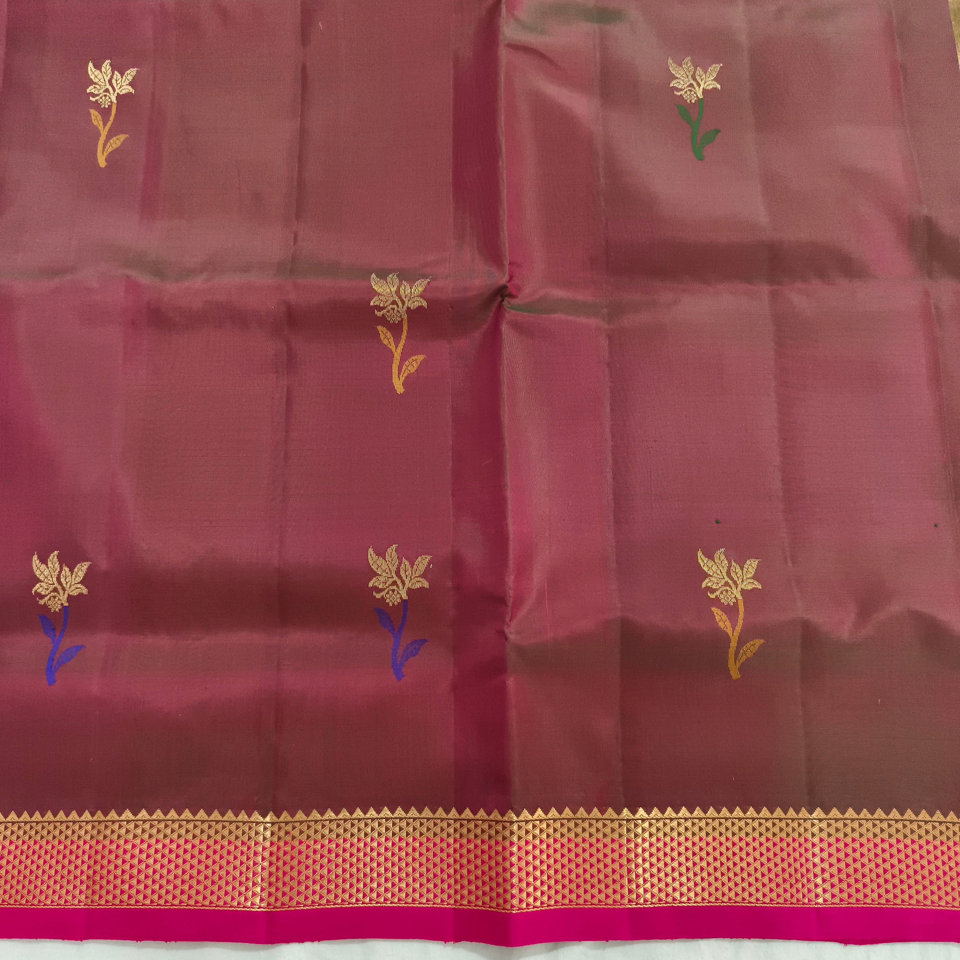 Pure Kanchipuram Silk Saree – Maroon and Rani Pink Contrast