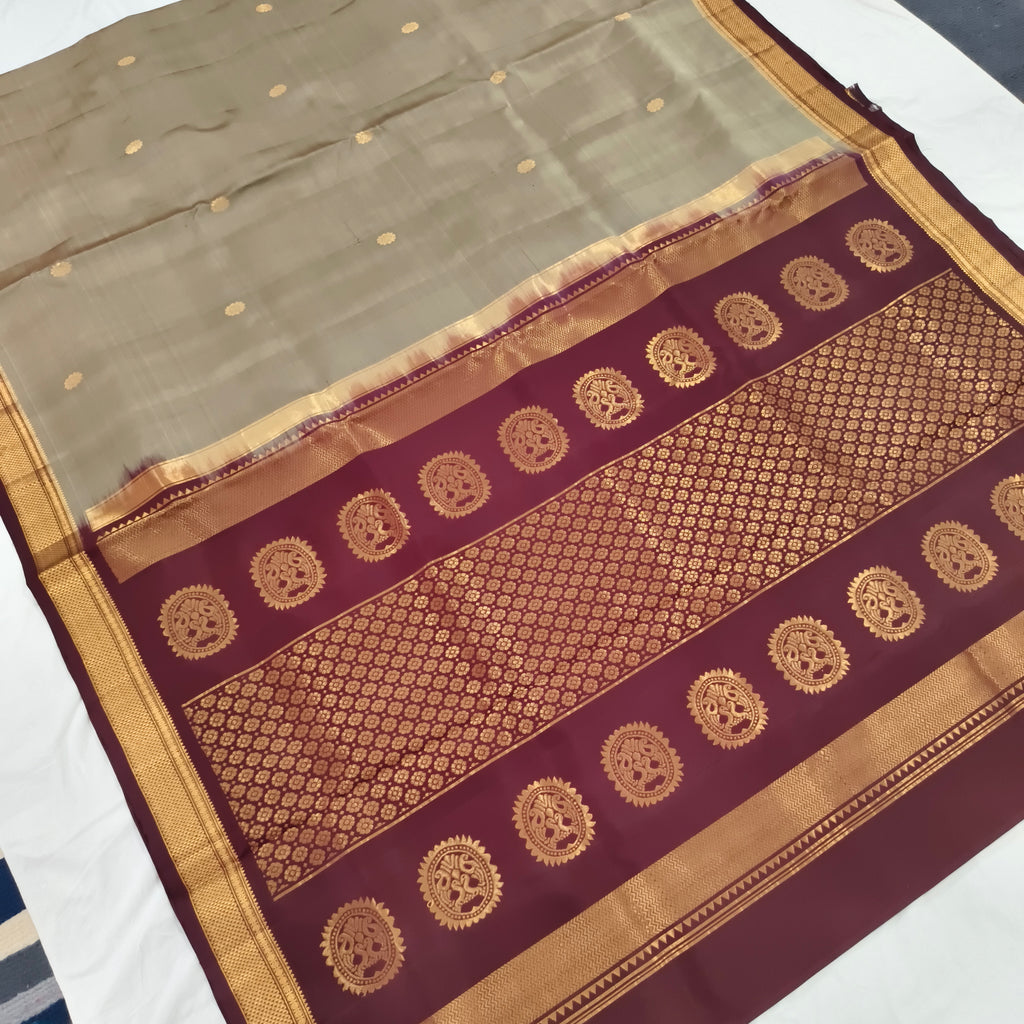 Pure Kanchipuram Handloom Silk Saree –Sage Grey and Deep Maroon Contrast