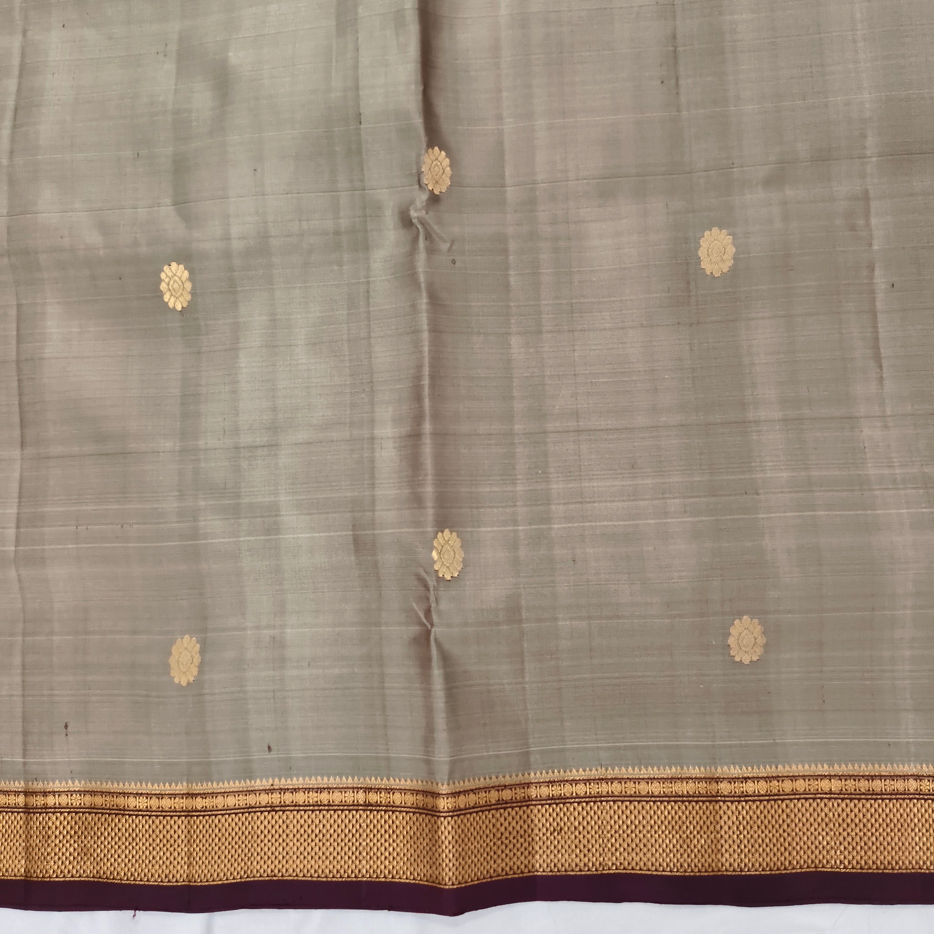 Pure Kanchipuram Handloom Silk Saree –Sage Grey and Deep Maroon Contrast