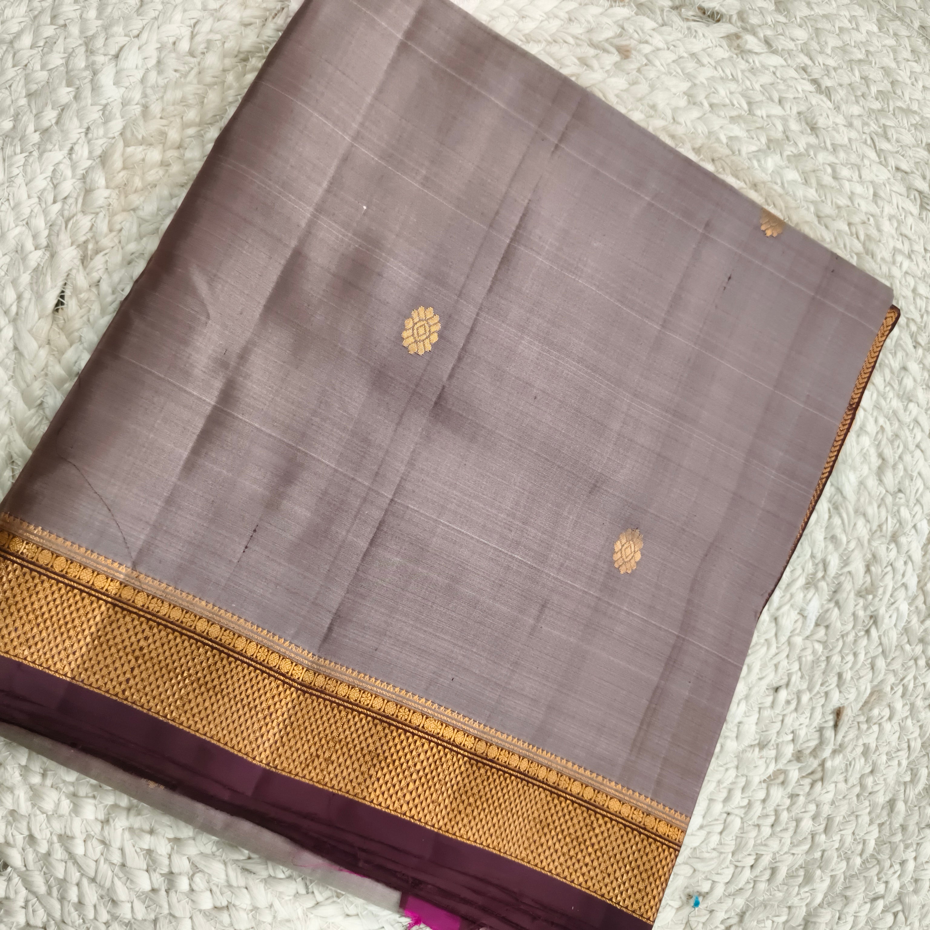 Pure Kanchipuram Handloom Silk Saree – Grey and Deep Maroon Contrast