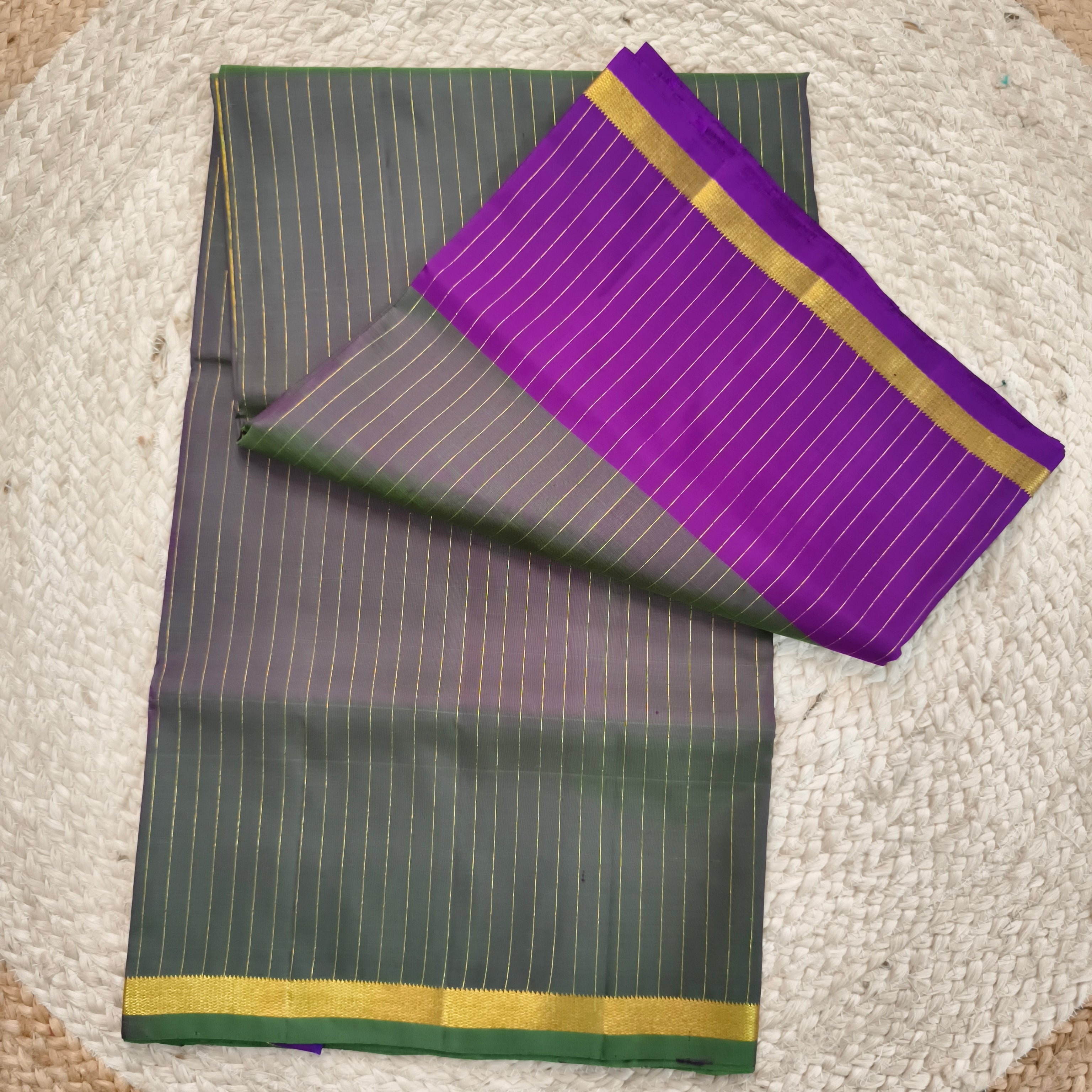 Pure Kanchipuram Silk Saree – Green and Magenta Contrast